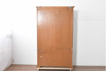 中古　美品　DREXEL HERITAGE(ドレクセルヘリテイジ)　TRYON MANOR(トライオンメナー)　格調高い照明付きキャビネット　(R-087016)