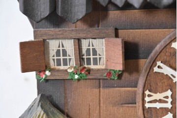 中古　美品　REUGE(リュージュ)　スイス製オルゴール付き　シャレーデザインの鳩時計　(R-087018)