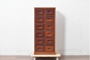 和製ヴィンテージ　花梨(カリン)材　引き出し12杯のサイドチェスト　(R-087019)