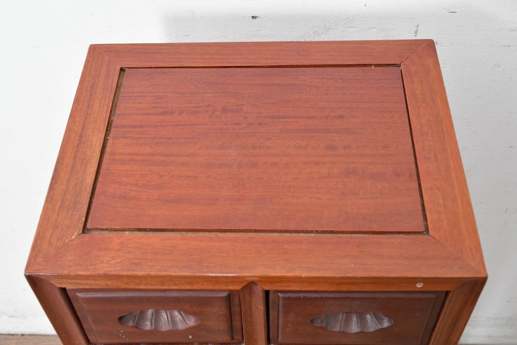 和製ヴィンテージ　花梨(カリン)材　引き出し12杯のサイドチェスト　(R-087019)