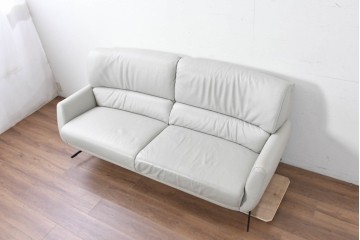 中古　IDC大塚家具取り扱い　himolla(ヒモラ)　ハーゲン　model.9805　総革張りの3人掛けソファ　定価約49万円　(R-087020)