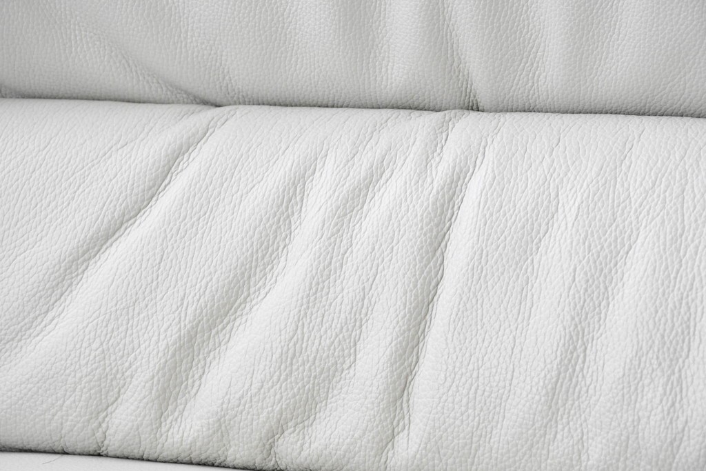 中古　IDC大塚家具取り扱い　himolla(ヒモラ)　ハーゲン　model.9805　総革張りの3人掛けソファ　定価約49万円　(R-087020)