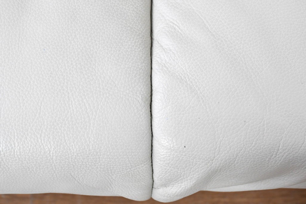 中古　IDC大塚家具取り扱い　himolla(ヒモラ)　ハーゲン　model.9805　総革張りの3人掛けソファ　定価約49万円　(R-087020)