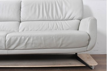 中古　IDC大塚家具取り扱い　himolla(ヒモラ)　ハーゲン　model.9805　総革張りの3人掛けソファ　定価約49万円　(R-087020)