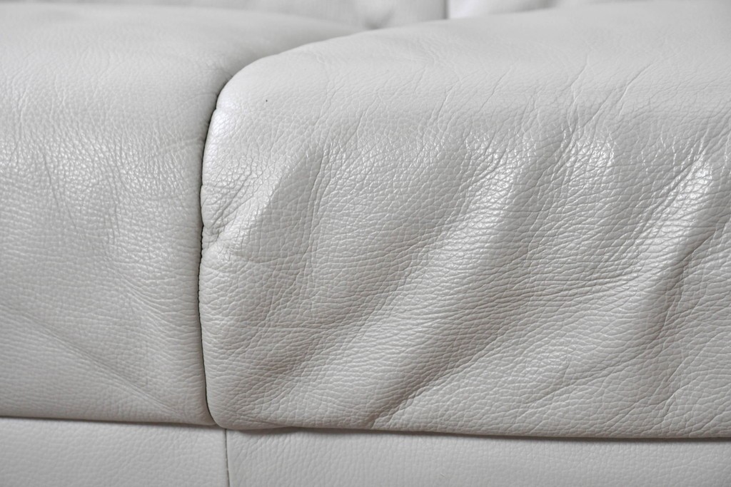 中古　IDC大塚家具取り扱い　himolla(ヒモラ)　ハーゲン　model.9805　総革張りの3人掛けソファ　定価約49万円　(R-087020)