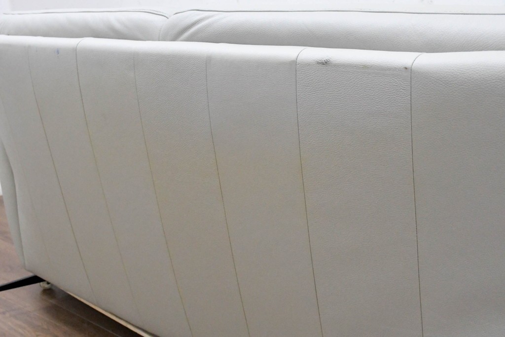 中古　IDC大塚家具取り扱い　himolla(ヒモラ)　ハーゲン　model.9805　総革張りの3人掛けソファ　定価約49万円　(R-087020)