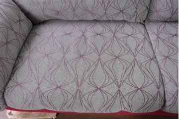 新古　未使用展示品　超美品　HUKLA Classic(フクラ)　CLIVIA(クリビア)　FF- 2003/FC-2614　曲線的フォルムと大胆な配色が目を引く2.5人掛けソファ　定価約53万円　(R-087021)