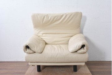 中古　Poltromec(ポルトロメック)社　ジェミニシリーズ　レザー(本革)　包み込まれる座り心地の1人掛けソファ　定価約30万円　(R-087022)