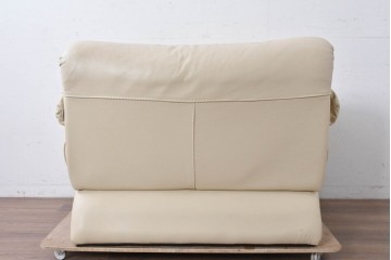 中古　Poltromec(ポルトロメック)社　ジェミニシリーズ　レザー(本革)　包み込まれる座り心地の1人掛けソファ　定価約30万円　(R-087022)