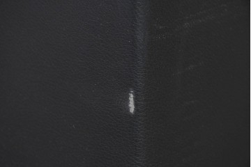 中古　美品　天童木工 最高級ライン　どっしりとしたボリューム感が魅力のT-7230WB-BLイージーチェア2脚セット　定価(2脚合計)約200万円　(R-087023)