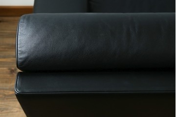 中古　美品　天童木工　T-7230WB-BL　最高級ラインのイージーチェア2脚セット　定価(2脚合計)約200万円　(R-087023)