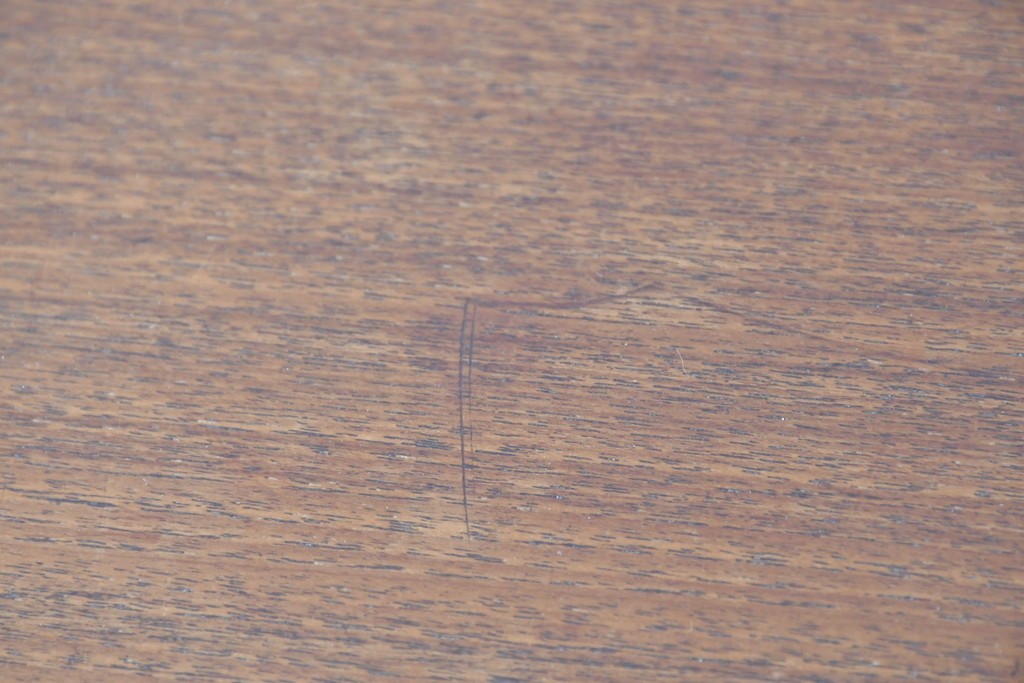 デンマークヴィンテージ　チーク材　収納力に優れたシンプルデザインのサイドキャビネット　(R-087024)