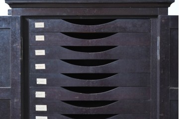 和製アンティーク　薄型引き出しが並ぶレコードケース　(R-087025)