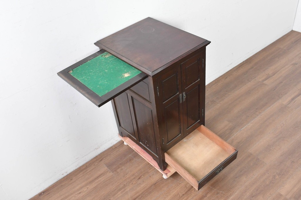 和製アンティーク　薄型引き出しが並ぶレコードケース　(R-087025)