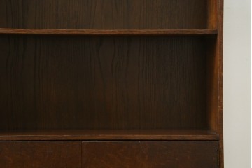 イギリスアンティーク　希少サイズ!!　オーク材　繊細な彫刻が目を引くブックシェルフ　(R-087029)