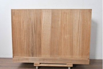 中古　桐匠　柏政衛作　総桐材　重厚な金具が目を引く加茂総桐箪笥　定価推定約60万円から70万円　(R-087030)