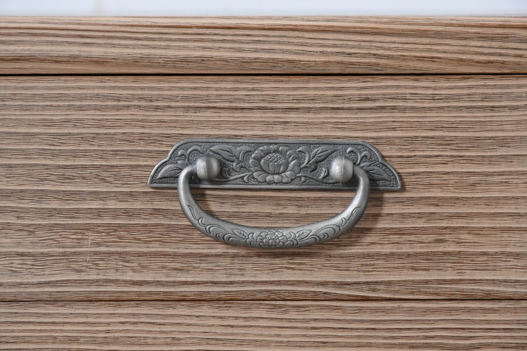 中古　美品　さが美　端正な佇まいの加茂総桐箪笥　定価約65万円　(R-087031)