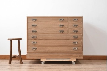 中古　美品　さが美　端正な佇まいの加茂総桐箪笥　定価約65万円　(R-087031)