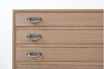 中古　美品　さが美　端正な佇まいの加茂総桐箪笥　定価約65万円　(R-087031)