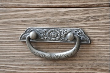 中古　美品　さが美　端正な佇まいの加茂総桐箪笥　定価約65万円　(R-087031)