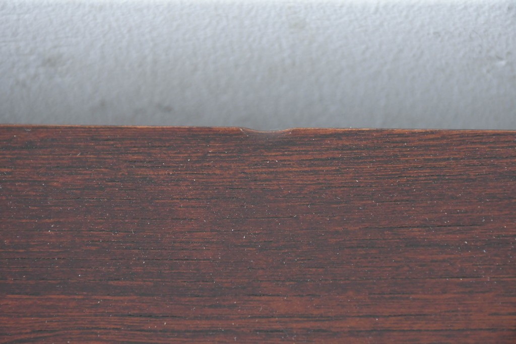 中古　美品　駿河随一　重厚な金具が映える階段箪笥　定価約48万円　(R-087032)