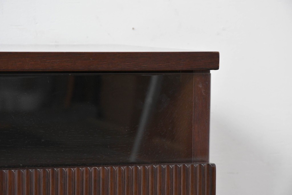 中古　美品　a.flat(エーフラット)　アジアンモダン　縦リブデザインが印象的なテレビボード　(R-087034)