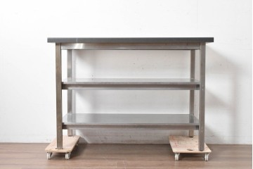 中古　希少な廃番品　IKEA(イケア)　希少モデル　しっかりとした作りのステンレスシェルフ　(R-087035)