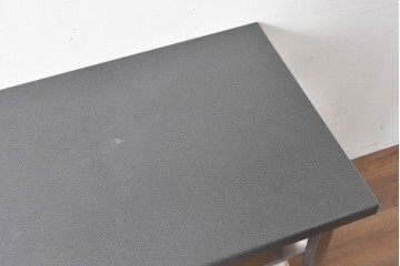 中古　希少な廃番品　IKEA(イケア)　希少モデル　しっかりとした作りのステンレスシェルフ　(R-087035)