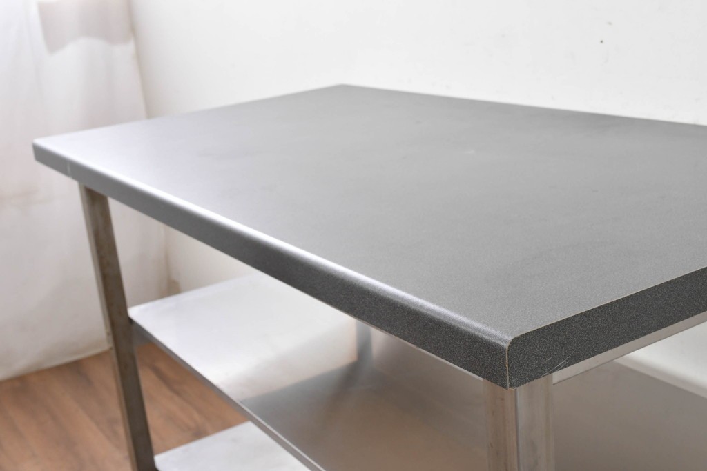 中古　希少な廃番品　IKEA(イケア)　希少モデル　しっかりとした作りのステンレスシェルフ　(R-087035)