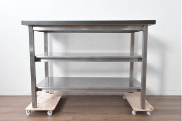 中古　希少な廃番品　IKEA(イケア)　希少モデル　しっかりとした作りのステンレスシェルフ　(R-087035)