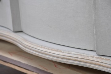 中古　美品　サラグレース(Sarah Grace)取り扱い　BLANC D'IVOIRE(ブランディボワール)　フレンチクラシックのチェスト　定価約22万円　(R-087036)