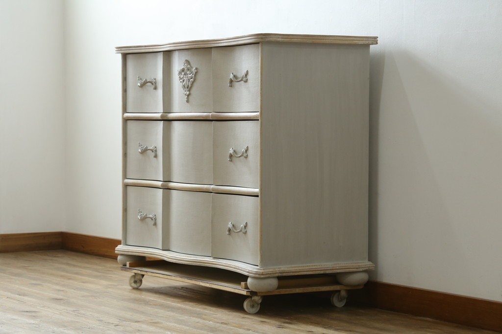 中古　美品　サラグレース(Sarah Grace)取り扱い　BLANC D'IVOIRE(ブランディボワール)　フレンチクラシックのチェスト　定価約22万円　(R-087036)