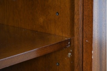 中古　DREXEL HERITAGE JAPAN(ドレクセルヘリテイジジャパン)　Triune(トライユン)　マホガニー材　クラシカルなサイドボード　(R-087038)