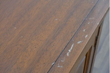 中古　DREXEL HERITAGE JAPAN(ドレクセルヘリテイジジャパン)　Triune(トライユン)　マホガニー材　クラシカルなサイドボード　(R-087038)