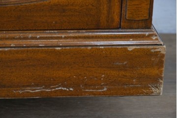 中古　DREXEL HERITAGE JAPAN(ドレクセルヘリテイジジャパン)　Triune(トライユン)　マホガニー材　クラシカルなサイドボード　(R-087038)