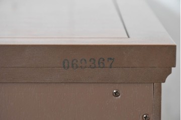 中古　DREXEL HERITAGE JAPAN(ドレクセルヘリテイジジャパン)　Triune(トライユン)　マホガニー材　クラシカルなサイドボード　(R-087038)