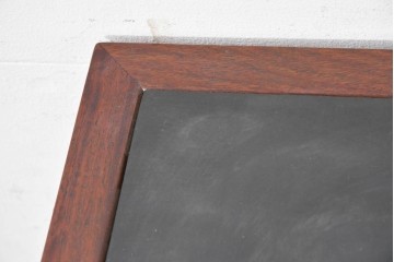 中古　高級品　伊勢丹デパート取り扱い品　指物工芸家具　花梨(カリン)材　職人手作りの小ぶりな茶箪笥　定価約36万円　(R-087040)