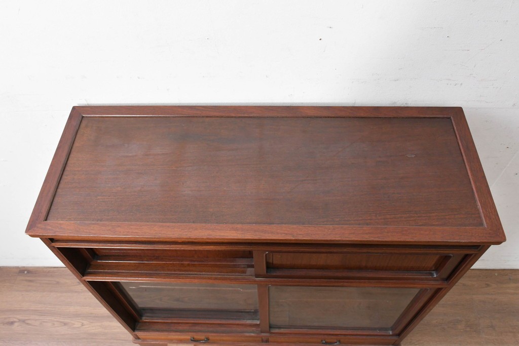 中古　高級品　伊勢丹デパート取り扱い品　指物工芸家具　花梨(カリン)材　職人手作りの小ぶりな茶箪笥　定価約36万円　(R-087040)