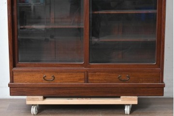 中古　高級品　伊勢丹デパート取り扱い品　指物工芸家具　花梨(カリン)材　職人手作りの小ぶりな茶箪笥　定価約36万円　(R-087040)