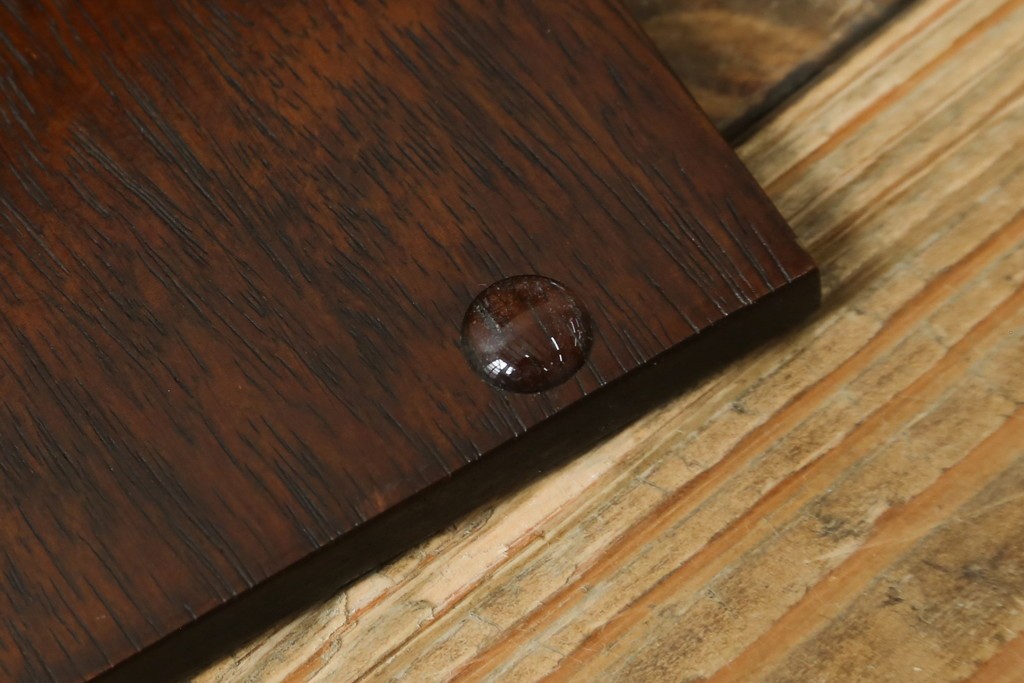 中古　高級品　伊勢丹デパート取り扱い品　指物工芸家具　花梨(カリン)材　職人手作りの小ぶりな茶箪笥　定価約36万円　(R-087040)
