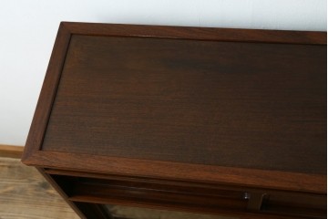 中古　高級品　伊勢丹デパート取り扱い品　指物工芸家具　花梨(カリン)材　職人手作りの小ぶりな茶箪笥　定価約36万円　(R-087040)