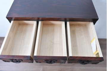 中古　美品　特注モデル　岩谷堂箪笥　重厚感あふれる引き出し13杯の整理箪笥　(R-087041)