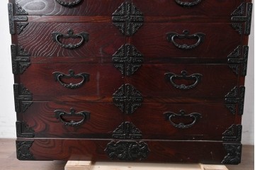 中古　美品　特注モデル　岩谷堂箪笥　重厚感あふれる引き出し13杯の整理箪笥　(R-087041)