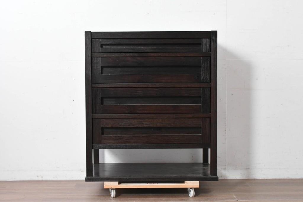 中古　美品　高級品　国産工芸家具　現代和具　NOBUYA MATSUOKA　松岡漆工　浮造り加工の和モダンなチェスト　定価約48万円　(R-087042)