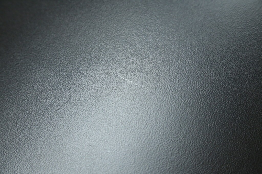 中古　美品　高級品　国産工芸家具　現代和具　NOBUYA MATSUOKA　松岡漆工　浮造り加工の和モダンなチェスト　定価約48万円　(R-087042)