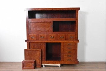 和製ヴィンテージ　最高級!!　国産職人手作り工芸家具　総欅(ケヤキ)材　前板玉杢が美しい総漆塗りの二段重ね水屋箪笥　製作費推定350万円以上　(R-087047)