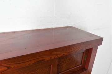 和製ヴィンテージ　最高級!!　国産職人手作り工芸家具　総欅(ケヤキ)材　前板玉杢が美しい総漆塗りの二段重ね水屋箪笥　製作費推定350万円以上　(R-087047)