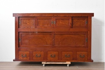 和製ヴィンテージ　最高級!!　国産職人手作り工芸家具　総欅(ケヤキ)材　前板玉杢が美しい総漆塗りの水屋箪笥サイドボード　(R-087048)