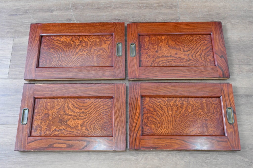 和製ヴィンテージ　最高級!!　国産職人手作り工芸家具　総欅(ケヤキ)材　前板玉杢が美しい総漆塗りの水屋箪笥サイドボード　(R-087048)