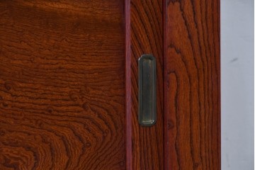 和製ヴィンテージ　最高級!!　国産職人手作り工芸家具　総欅(ケヤキ)材　前板玉杢が美しい総漆塗りの水屋箪笥サイドボード　(R-087048)